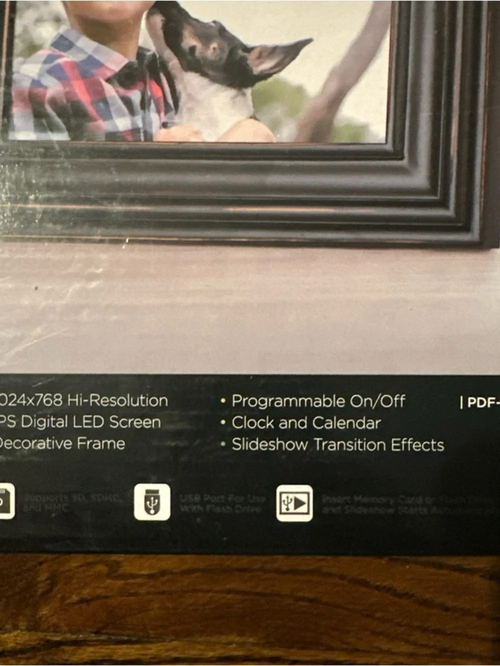 Polaroid 8 Inch Digital Picture Frame  Distressed Black wood  PDF-800DB